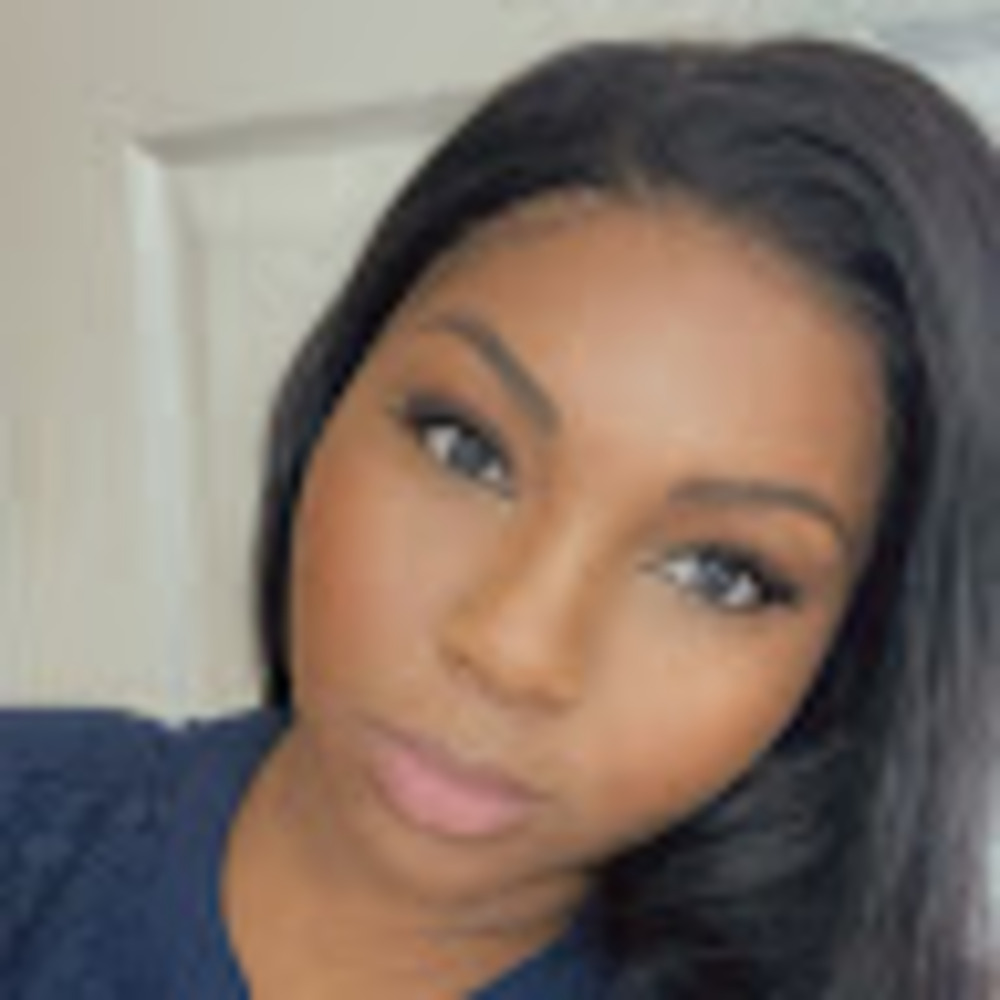 Meet your Posher, Jasmin